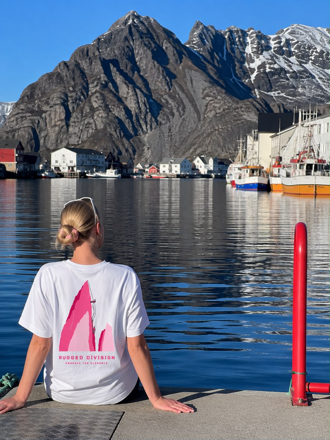 Alpine T-skjorte (hvit/rosa)