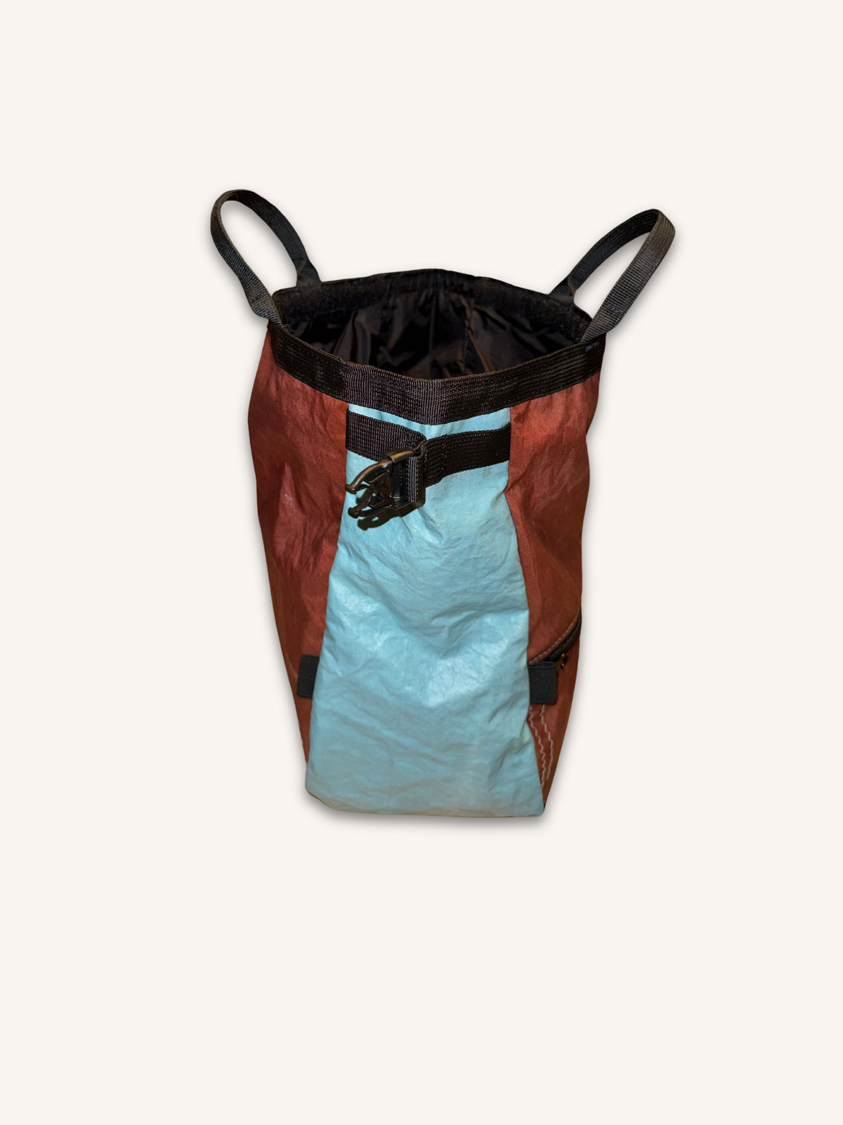 RUGGED DIVISION × KULING – Boulder Chalk Bag No. 6