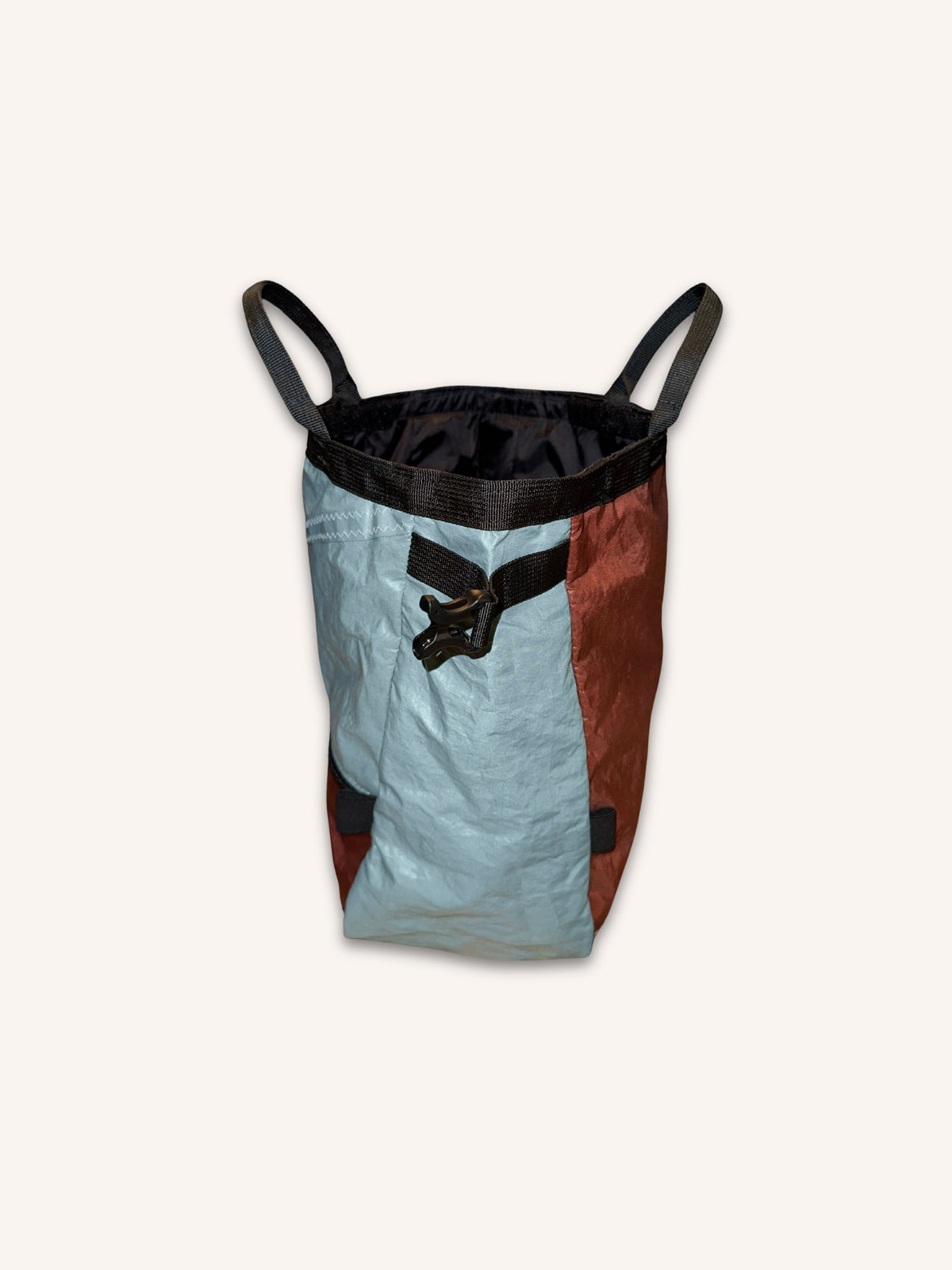 RUGGED DIVISION × KULING – Boulder Chalk Bag No. 8